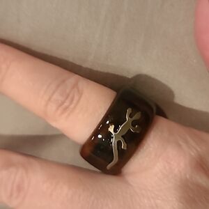 Silver gecko wood ring